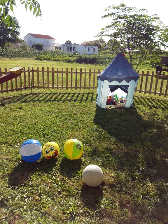 Apartments Marko Vrsi Kültér fotó