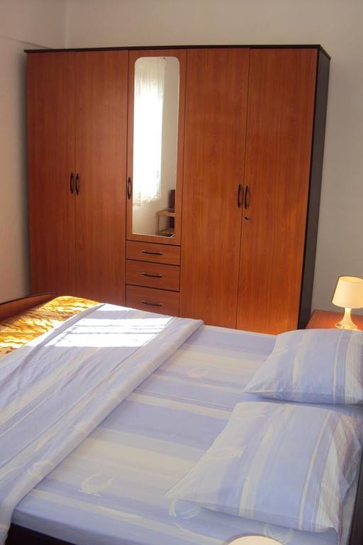 Apartments Marko Vrsi Kültér fotó